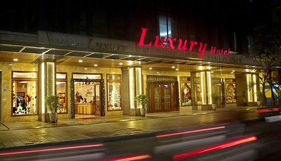 Luxury Hotel 
