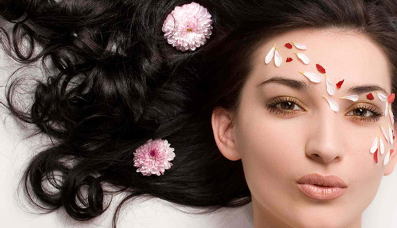 Beauty Salon Lê Vy Quận 1 là nơi tuyệt vời để giành thời gian chăm sóc bản thân của bạn. Với đội ngũ thợ lành nghề, chất lượng dịch vụ hoàn hảo và sản phẩm chăm sóc da chất lượng cao, bạn sẽ rất hài lòng với trải nghiệm tại đây.