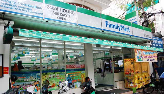 FamilyMart - Thành Thái