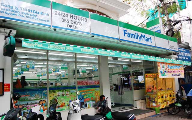 FamilyMart - Thành Thái