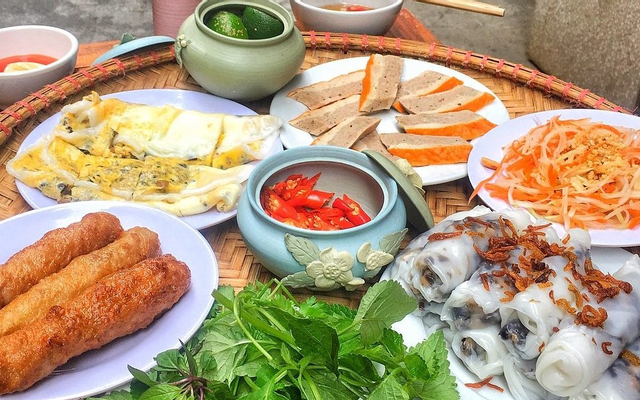 Bánh Cuốn Nóng Chị Thanh - Đồng Kè