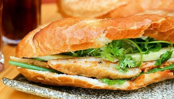 Bánh Mì Bé Bự - Bùi Thị Xuân