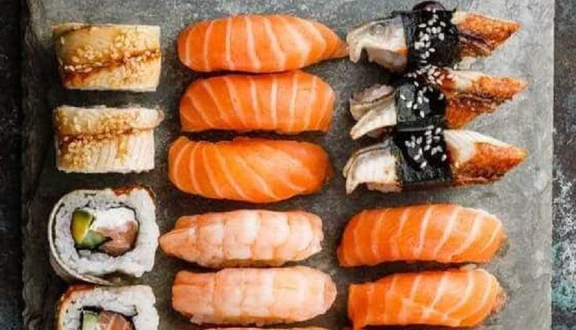 Sushi La Vie en Róse - Sushi & Sashimi - Nguyễn Thượng Hiền