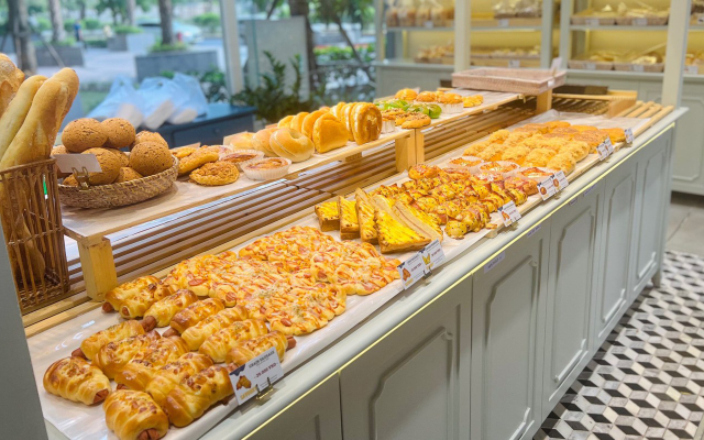 Atelier Premium Bakery - Bánh Ngọt & Cà Phê - Điện Biên Phủ