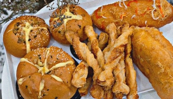 Bánh Mì & Bánh Bao Ba Hưng Bakery - 85 Nguyễn Chánh
