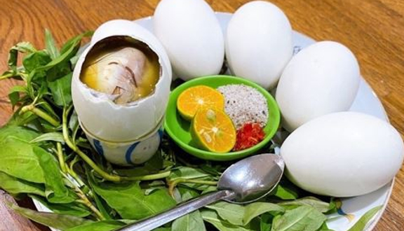 Quán Cô Vân - Trứng Vịt Lộn & Ăn Vặt - Yersin