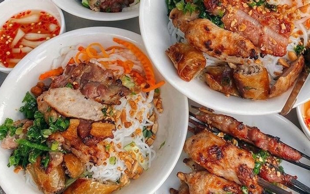 Hana Food - Nem Lụi & Bún Thịt Nướng - Hoàng Thị Loan