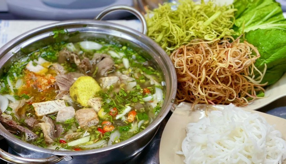 Tiệm Lẩu Bò Giáo Sĩ - Trần Phú