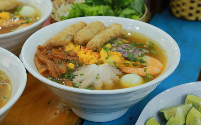 Phú Gia - Bánh Canh Ghẹ - Minh Khai