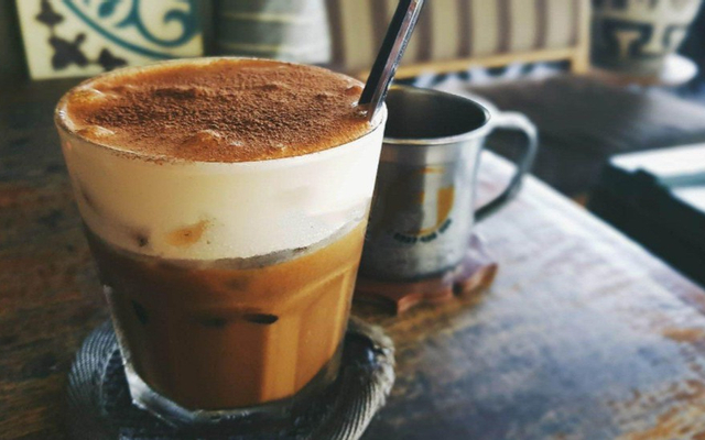Coffee Muối - Kem Bơ - Phố Viên