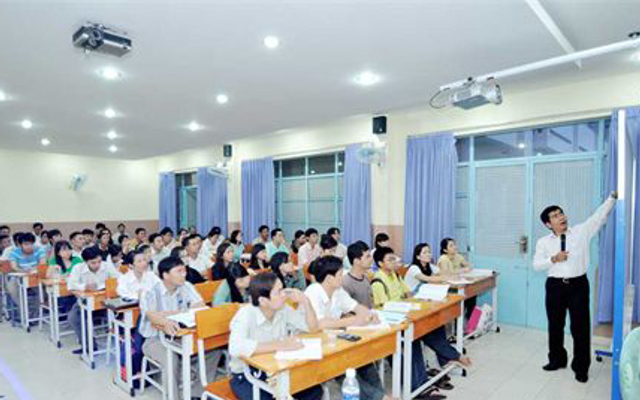 Đại Học Kinh Tế Tài Chính - Điện Biên Phủ