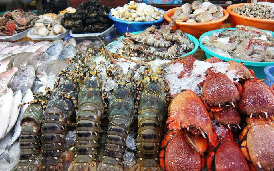 Chợ Hải Sản Xóm Lưới - Nguyễn Công Trứ ở Vũng Tàu | Foody.vn