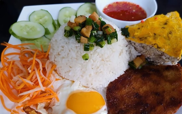 Mỳ Chờ - Cơm Thịt Nướng Tảng - Nguyễn Lương Bằng
