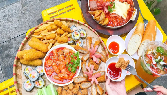 Ăn Vặt Hai Chị Em - Mì cay Seoul - Thanh Xuân