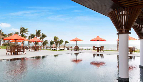 Cam Ranh Riviera Beach Resort and Spa - Nguyễn Tất Thành