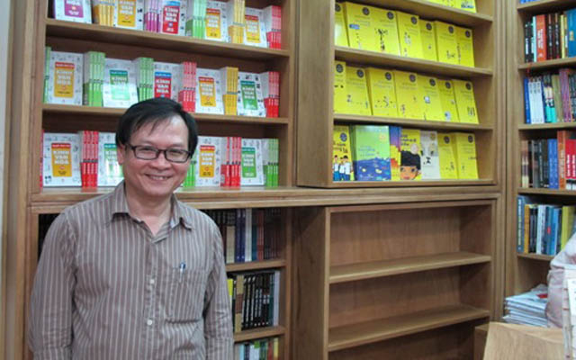 Tiệm Sách Kính Vạn Hoa - Lương Hữu Khánh