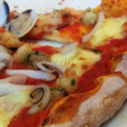 Seafood pizza 185k