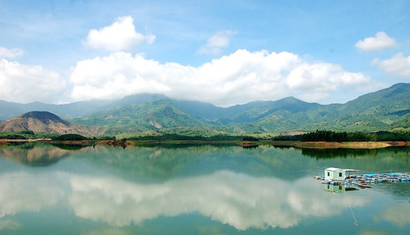 Hồ Hòa Trung - Tân Ninh