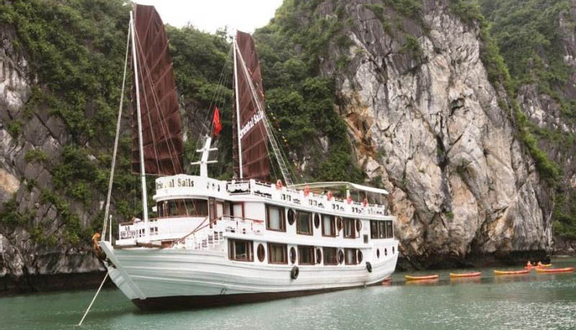 Deluxe Oriental Sails Halong - Hòn Gai