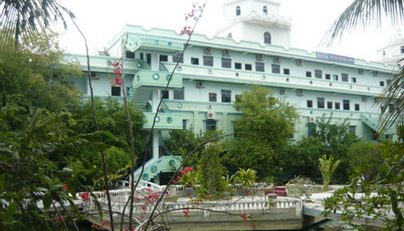 Phong Lan Hotel - Yên Ninh