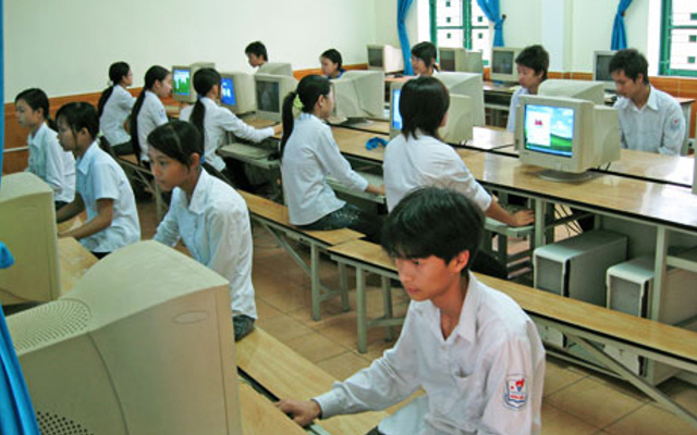 Trường THPT Nguyễn Tất Thành 