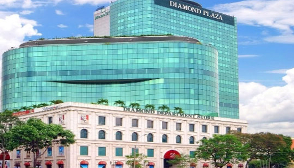 Diamond Plaza Shopping Center