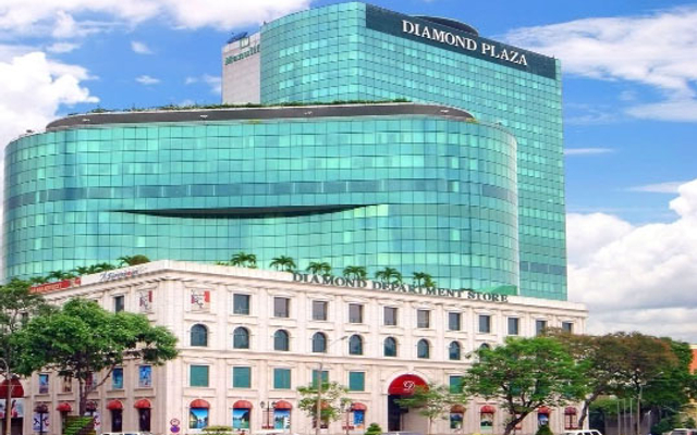Diamond Plaza Shopping Center