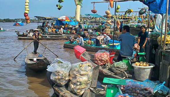Chợ Nổi Cái Bè - Tiền Giang