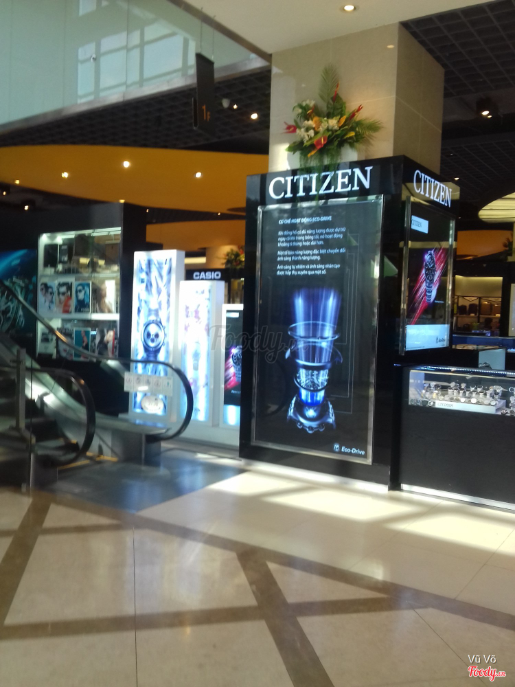 Nowzone Fashion Mall Shopping Center ở TP. HCM