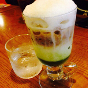 Greentea latte cafe