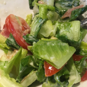 Cái salad này cảm giác ướp ko ngon bằng chi nhánh MĐC nên mình bỏ khá nhiều