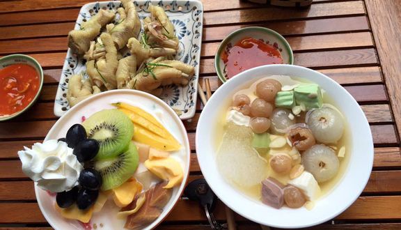Mavie - Chè Khúc Bạch, Kem Homemade & Gà Pho Mai