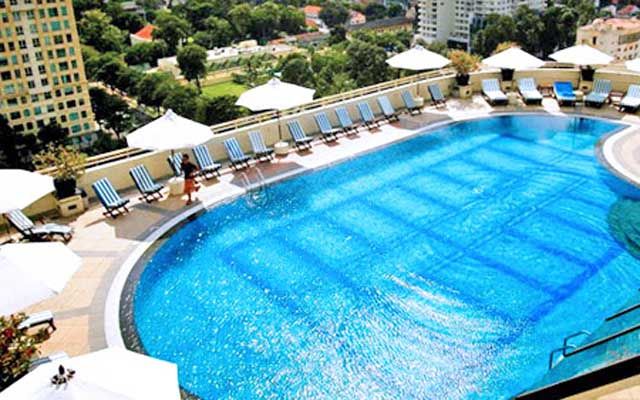 Hồ Bơi Pool - Khách Sạn Sofitel Plaza