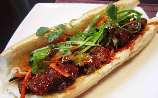 Bánh Mì Việt - Thạch Lam