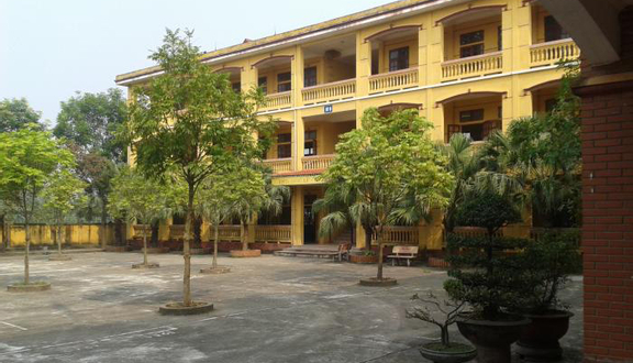 Trường THPT Phạm Ngũ Lão - Nam Hồng