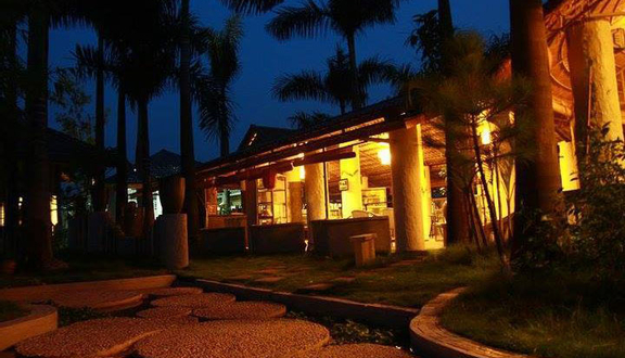Bat Trang Village Resort - Lâm Du