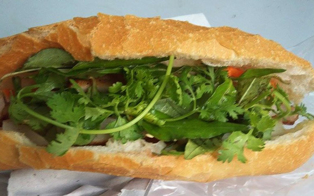 A. Weo - Bánh Mì Chả Cá