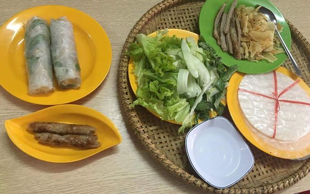 Nem Nướng & Bánh Tráng Cuốn - Nguyễn Gia Trí