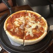 pizza nhồi phomai