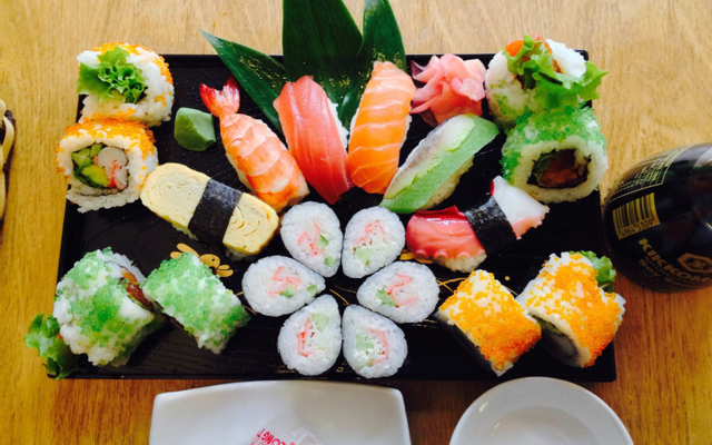 Sushi 24 - Ẩm Thực Đường Phố Nhật Bản