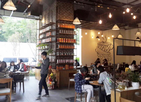 Hồng Trà Coffee & Tea House - Vincom Center Nguyễn Chí Thanh