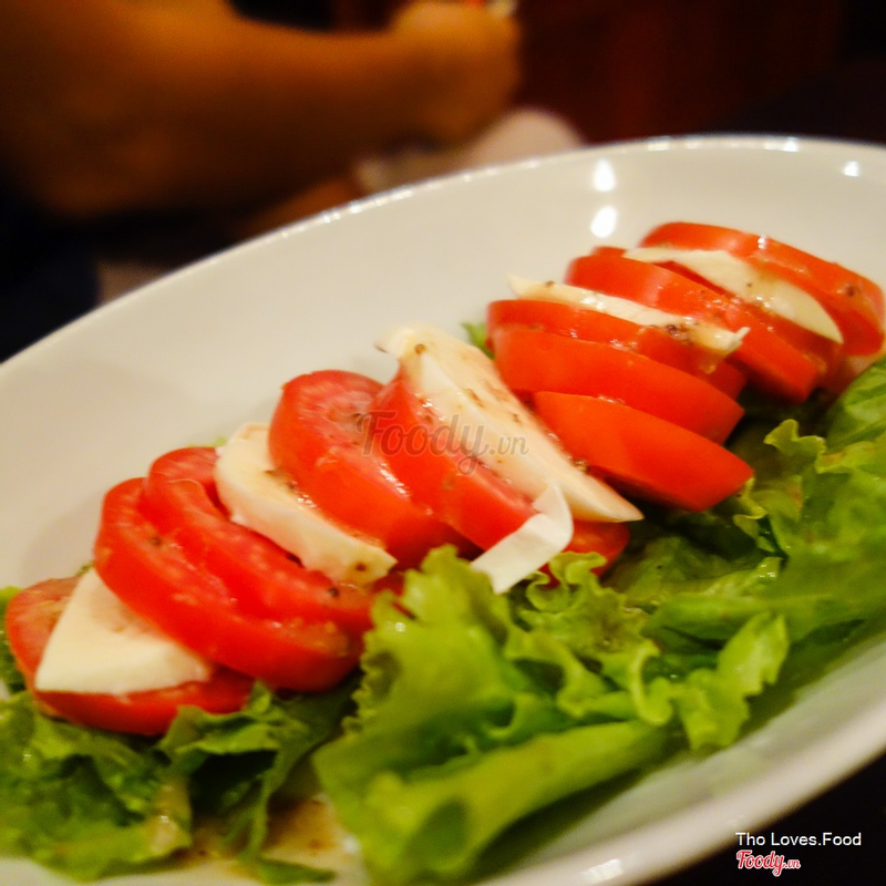 Tomato And Mozzarella (June 2014) Salad 