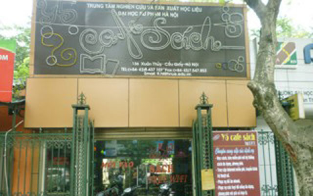 Sách Cafe - Xuân Thủy 