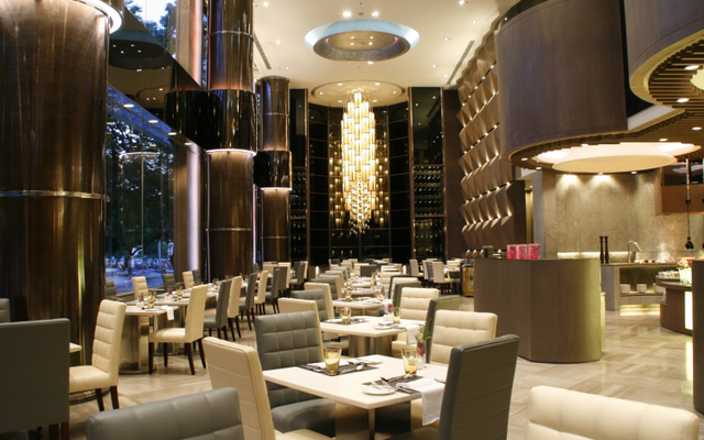 Parkview Buffet - New World Saigon Hotel