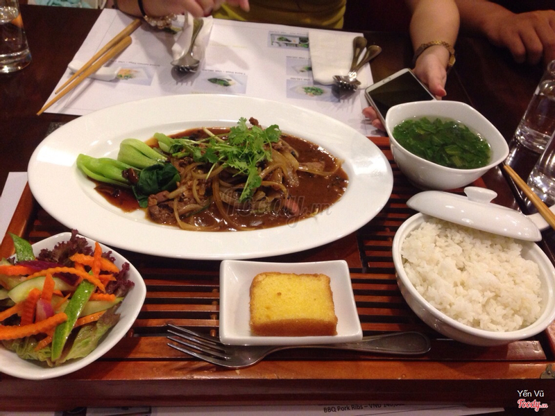 Set món ăn Á