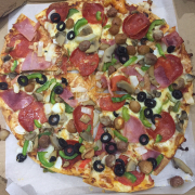 Pizza thập cẩm đế mỏng