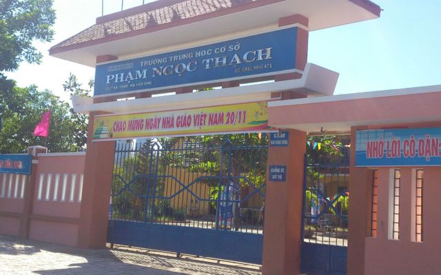 Trường THCS Phạm Ngọc Thạch