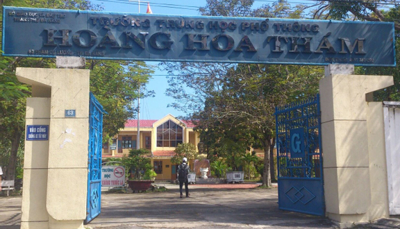 Trường THPT Hoàng Hoa Thám