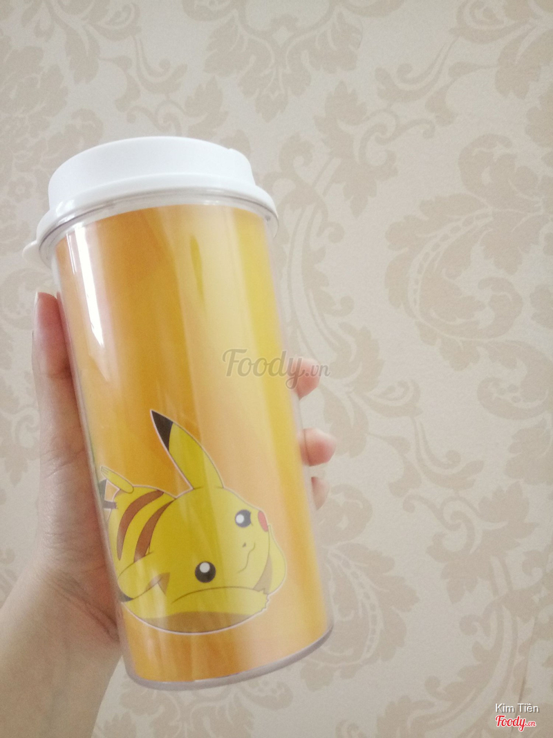 Trà sữa truyền thống ly Pikachu 