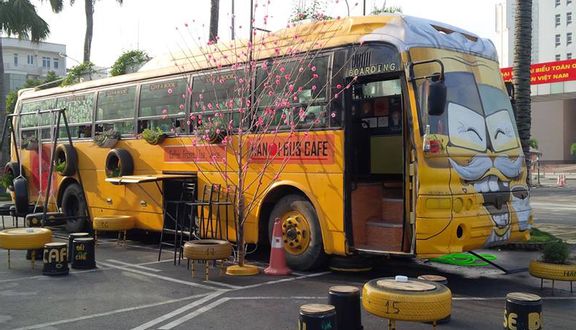 Hanoi Bus Cafe